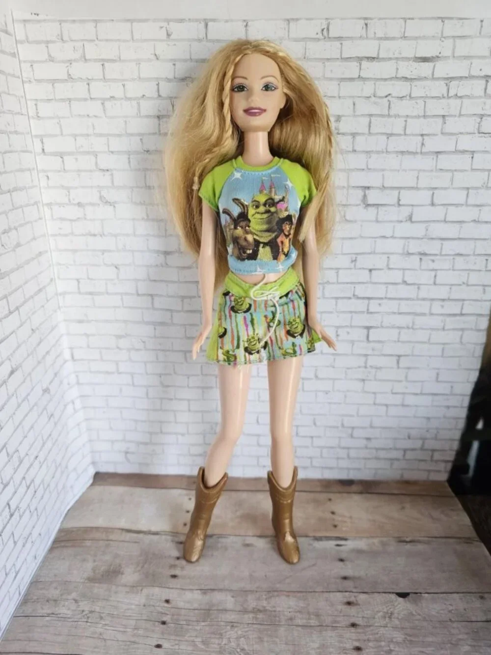 Mattel Barbie DreamWorks Shrek Fashion Doll Blonde 2004 Movie Collector Rare
